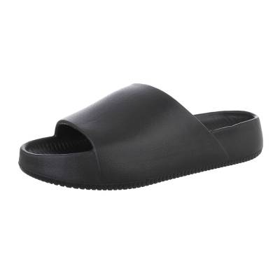 Sandals for men in black