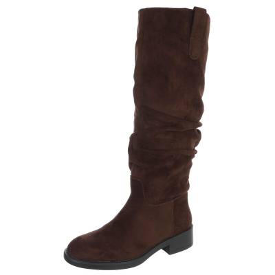 Flat boots for women in brown
