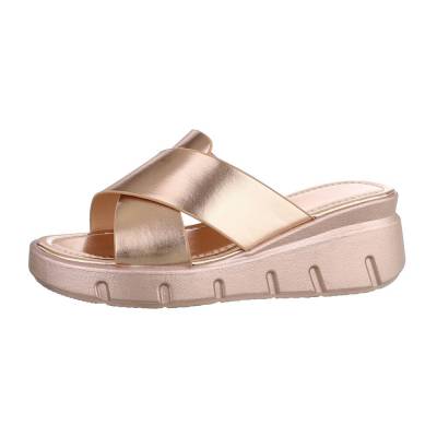 Platform sandals for women in rose-gold