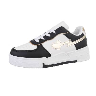 Low-top sneakers for women in black and white
