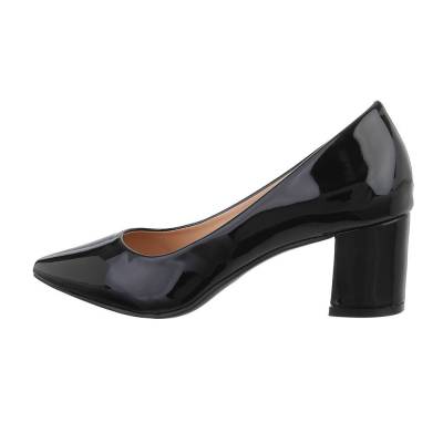 Classic heels for women in black