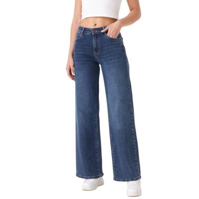 Relaxed fit jeans for women in blue