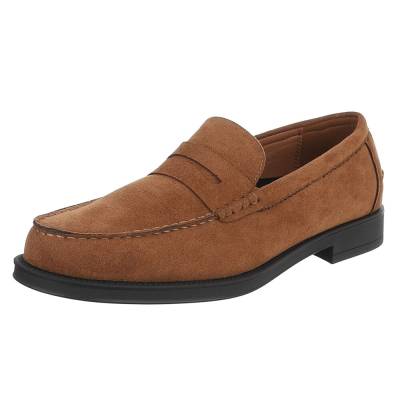 Loafers for men in camel