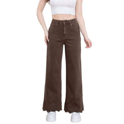 Relaxed Fit Jeans für Damen in Braun