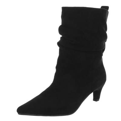 Classic boots for women in black