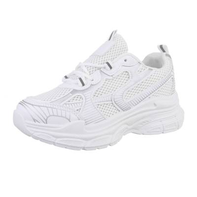 Low-top sneakers for women in white