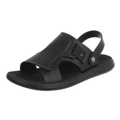 Sandals for men in black