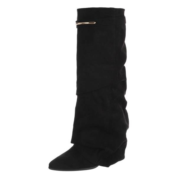 https://www.ital-design.de/img/2026/10/DES8596-blacksuede_1.jpg