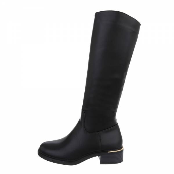 https://www.ital-design.de/img/2023/08/DES636-black_1.jpg