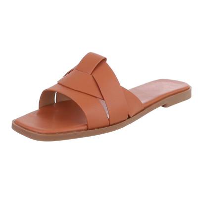 Mules for women in camel