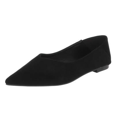 Classic heels for women in black