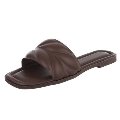 Mules for women in brown