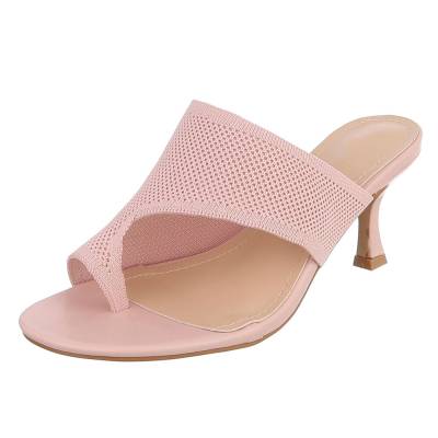 Zehentrenner for women in dusky pink