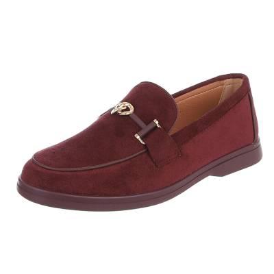 Loafers for women in wine-red