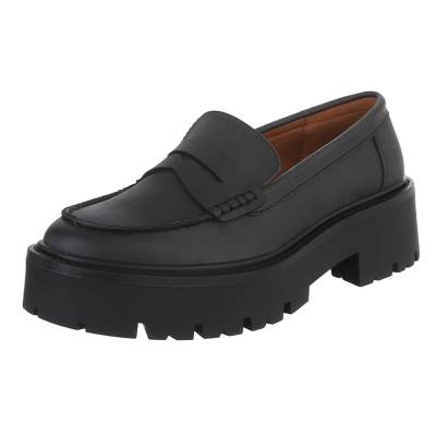 Loafers for women in black