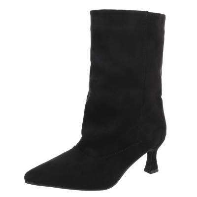 Classic boots for women in black