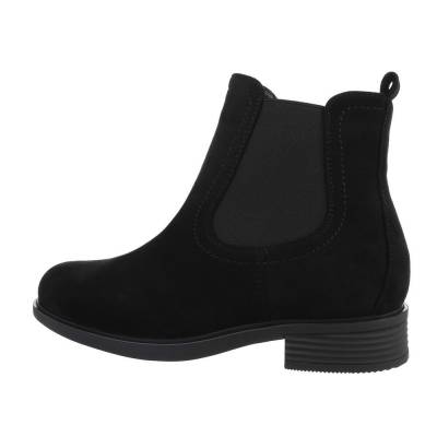 Flat ankle boots for women in black